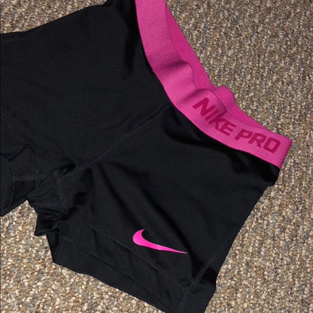 Nike spandex